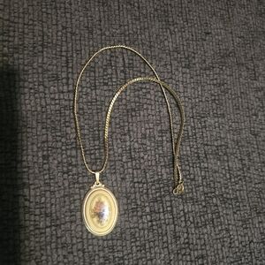 Monet | Vintage Oval Floral Portrait Necklace